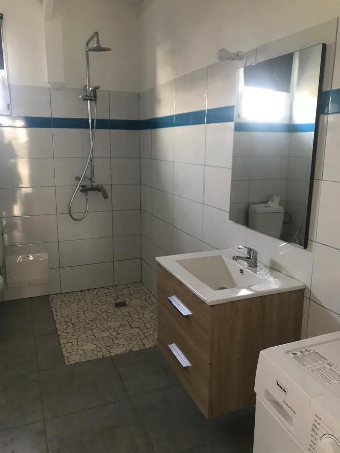 Flamboyant Apartment Вю-Абитан Екстериор снимка